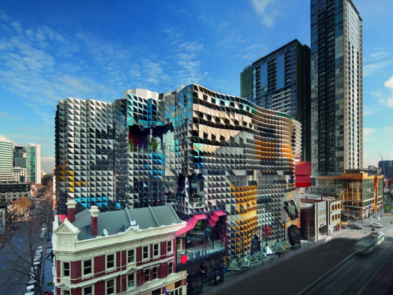 Student Village Melbourne Exteriör bild